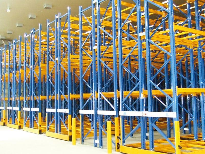 AISLE SAVER PALLET RACK